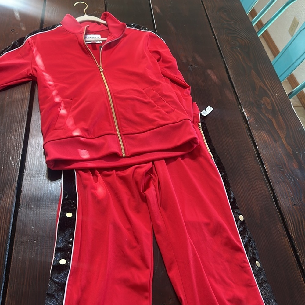 Victoria Sport Red Track Pants & Joggers - Picture 16 of 16